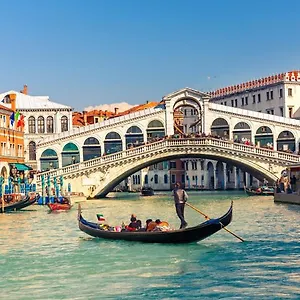 Apartments , Mestre Italia